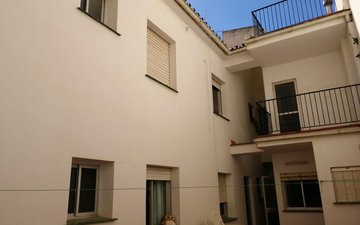 Property slide 29