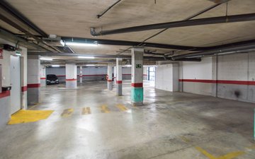 Property slide 25