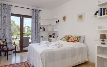 Property slide 10