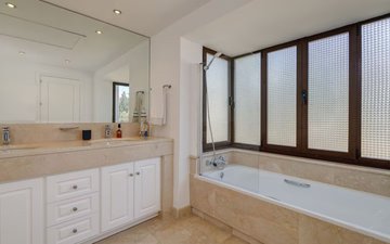 Property slide 15