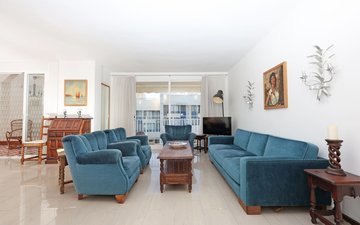 Property slide 4