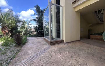 Property slide 33