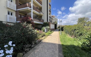 Property slide 5