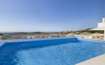 Property slide 42