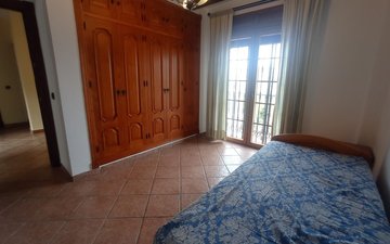Property slide 36