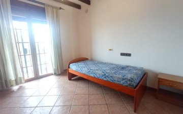 Property slide 37