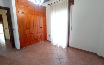 Property slide 38