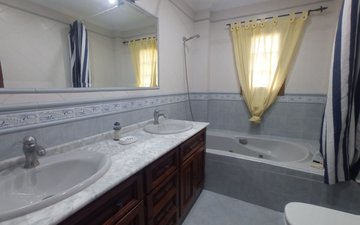 Property slide 39