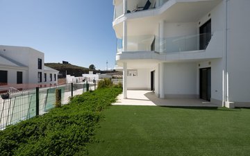Property slide 16