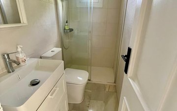 Property slide 20