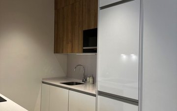 Property slide 25