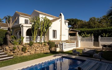 Property slide 35