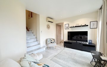 Property slide 4