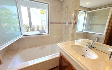 Property slide 22