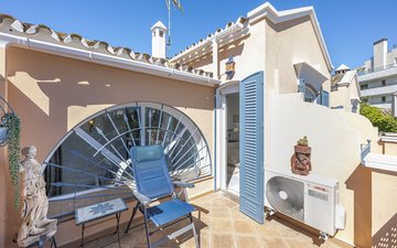 Property slide 25