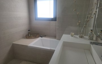 Property slide 41