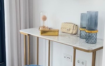 Property slide 66