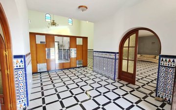 Property slide 21