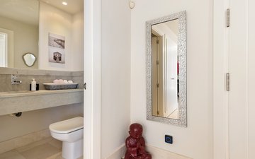 Property slide 15