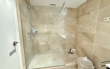 Property slide 22
