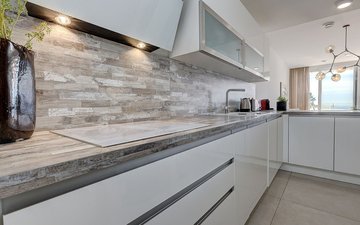 Property slide 19
