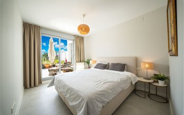 Property slide 21