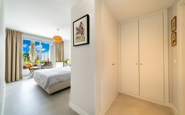 Property slide 22