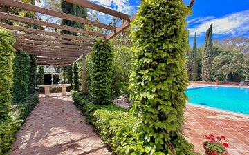 Property slide 41