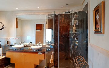 Property slide 20