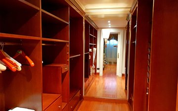 Property slide 39