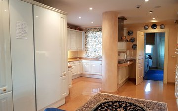 Property slide 42