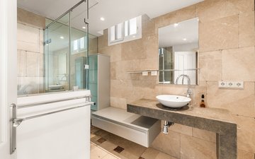 Property slide 10