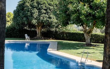 Property slide 18