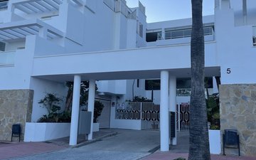 Property slide 20