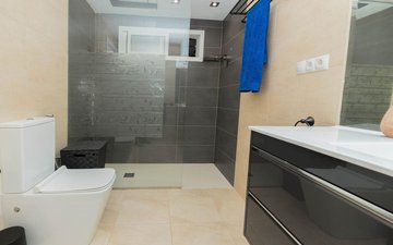 Property slide 10