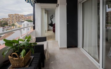 Property slide 21