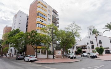 Property slide 23