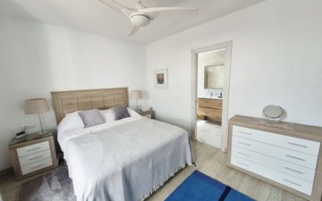Property slide 25