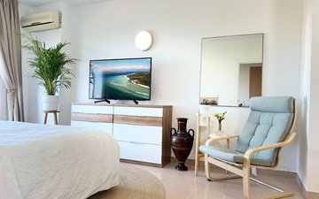 Property slide 24