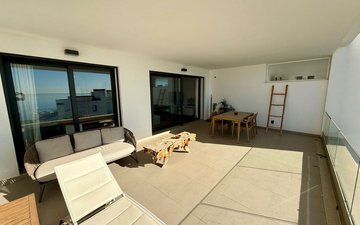 Property slide 14