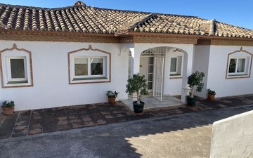 Property slide 20