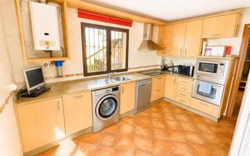 Property slide 15