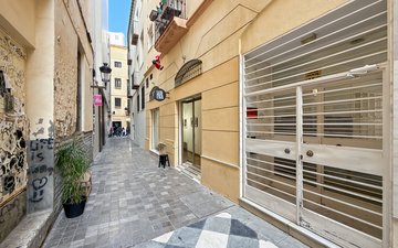Property slide 50