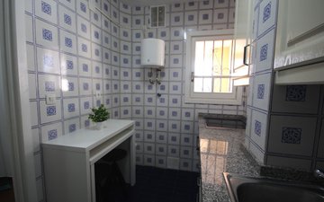 Property slide 25
