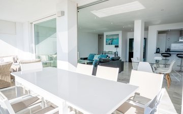 Property slide 24