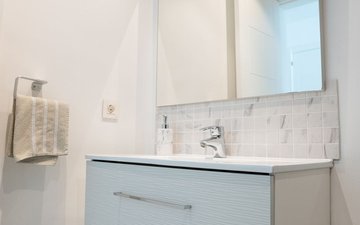 Property slide 44