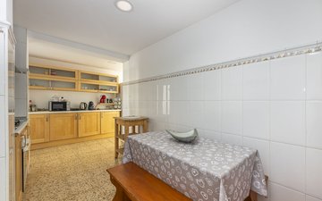 Property slide 21