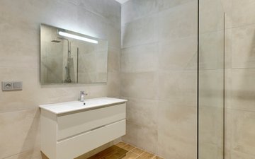 Property slide 31