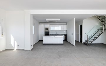 Property slide 8