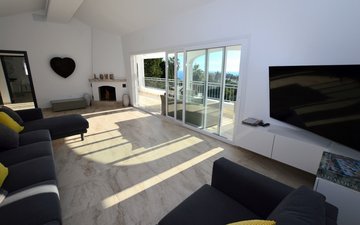 Property slide 6